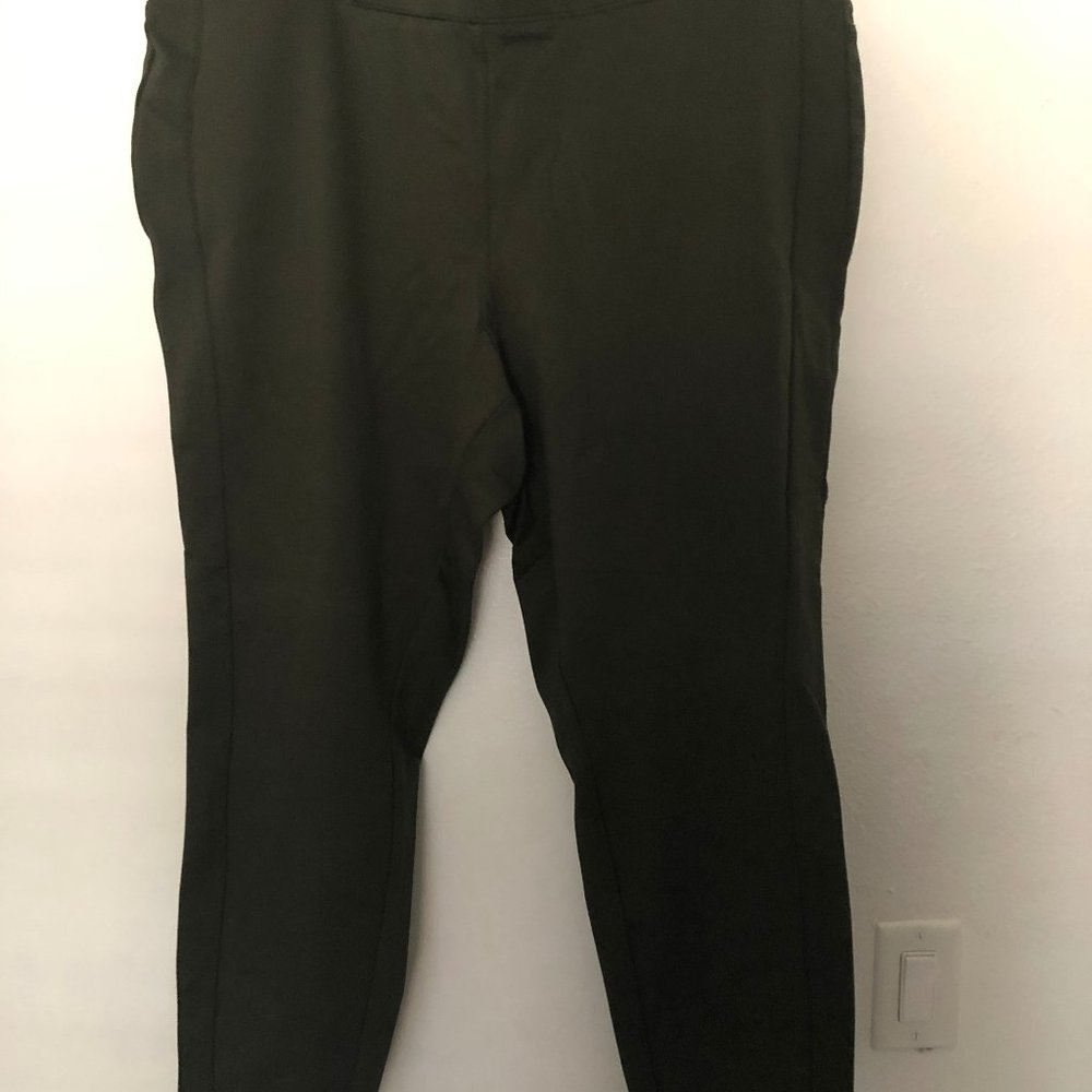 LOFT OLIVE GREEN PLUS LEGGINGS IN PONTE
